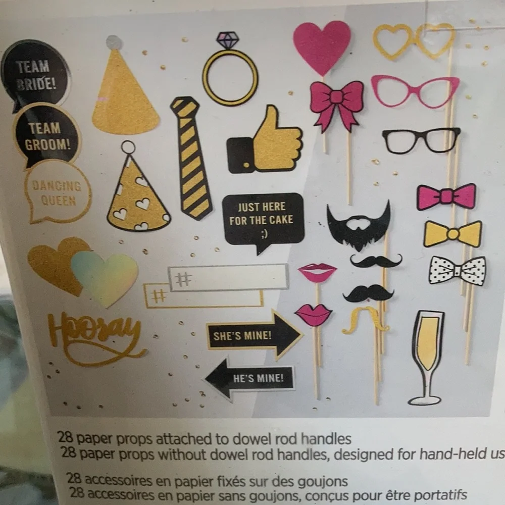DAVIDTUTERA PHOTO PROPS 56PC NWT